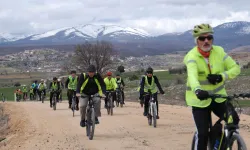 Konya'da pedallar tarih ve doğaya çevrildi