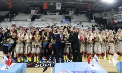 Manisa Büyükşehir 'Halk Oyunları Yarışması'na damga vurdu