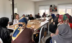 Sakarya Büyükşehir'in 'Kadın Kadına' projesi 16 ilçede sahada