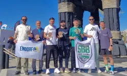 Sakaryalı sporcular zorlu maratondan madalyayla döndü