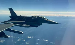 Türk Hava Kuvvetleri'nden eğitim uçuşu