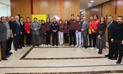 Türkiye Uzay Ajansı Başkanı Sakarya'da öğrencilerle buluşuyor