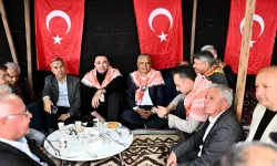 Antalya Muratpaşa'da Yörükler 'keşkek'te buluştu