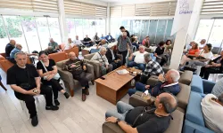 Mersin'de emekliler bayram sevinciyle buluştu