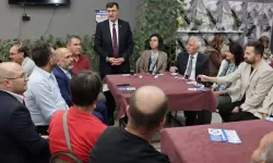 Başkan Kahveci'den Uşak'taki Kütahyalılar Derneği'ne nezaket