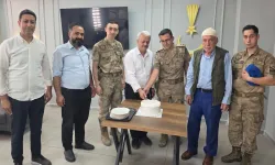 Batman Sason'da şehit ailelerinden Jandarma'ya anlamlı ziyaret