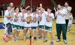 Karatay U12 A Takımı potada Konya Şampiyonu oldu