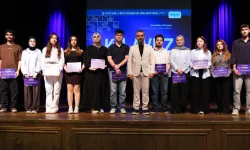 Kılavuz Kariyer'de 358 öğrenci sertifika aldı
