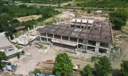 Kocaeli Gölcük'e FIFA standartlarında spor kompleksi inşa ediliyor
