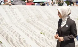 Bakan Göktaş: Srebrenitsa Soykırımı'nı Asla Unutturmayacağız