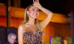 Gülben Ergen Tuzla Konserinde Şıklığıyla Büyüledi