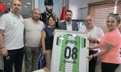 İş İnsanı Özkül'den Artvinli gençlere spor desteği çağrısı