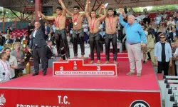 İzmit Belediyesi Pehlivanları Kırkpınar’dan Derecelerle Döndü