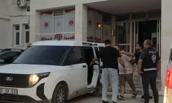 15 yaşındaki çocuğu alıkoyan iki kişi tutuklandı