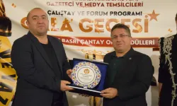 Agil Alesger Türkiye'de 'Uluslararası Medya ve İletişim Ödülü'ne layık görüldü