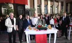 Balıkesir'de 104'üncü yıl resepsiyonu