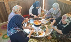 Beypazarı'nda düğün hazırlıkları imece usulüyle sürüyor