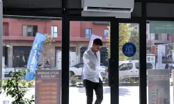 Hatay'da hayatın sesi yeniden yükseliyor: Esnaf kepenk açtı