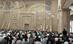 Kars'ta Mevlit Kandili'nde camiler doldu