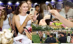 Korkuteli'de geleneksel güreş kültürü turistlerle buluştu