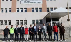 Ağrı Valisi Bozkurt'tan okullarda güvenlik ve temizlik incelemesi