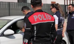 Ankara'da okul çevrelerinde geniş kapsamlı denetim: 48 aranan şahıs yakalandı