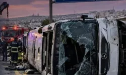 Gaziantep'te servis midibüsü ile otomobil çarpıştı: 7 ölü