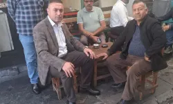 Kars'ta Ziraat Odası Başkanı çiftçinin yanında