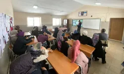 Okuryazarlık seferberliği 471 bin kadına okuma yazma öğretti
