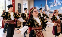 Özel bireylerin halk oyunları gösterisi TEKNOFEST'te