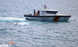 Samandağ'da rip akıntısına kapılan 2 kişi kurtarıldı