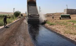 Şanlıurfa Siverek'te kırsal yollarda sathi kaplama seferberliği