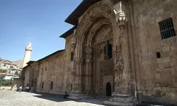 Taşa işlenen bir miras: Divriği Ulu Camii