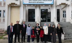 Ağrı'da Betül Bozkurt, hafızlık öğrencileriyle buluştu