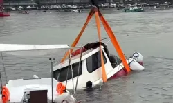 Akçakoca Limanı'nda tekne battı!