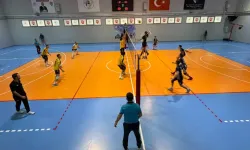 Bursa Yenişehir Belediyespor filede set vermedi