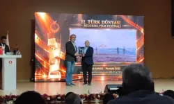 'Ceza Sahası' belgeseline festivalden iki ödül