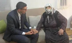 Güdül Kaymakamı Akar'dan Yaşlılar Günü ziyareti