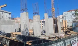 Keşan'da yıkılan eski Hükümet Konağı inşaatı hızla yükseliyor