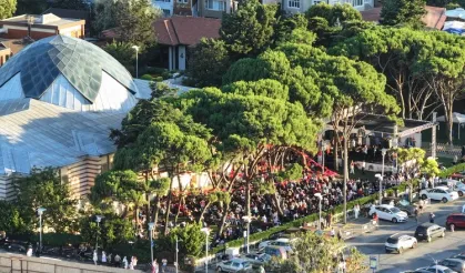 Altın Karınca ödüllü Klasik Pazar'a geri sayım