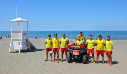 Samsun'da rip akıntısına dikkat çeken nefes kesen tatbikat