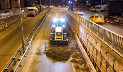 Kocaeli Gebze Eskihisar Alt Geçidi'nde Kapsamlı Bakım ve Temizlik Çalışması