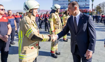 İzmir'de İtfaiyecilik Haftası kutlandı