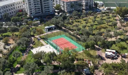 İzmir'de spor salonu açık havaya taşındı