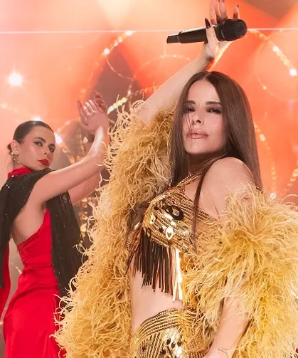 Simge Sağın Bostancı'yı fethetti