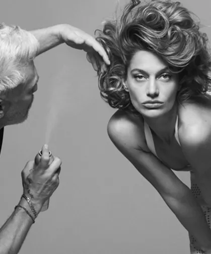 Güzellik dünyasında büyük buluşma! Ünlüler Önder Tiryaki için objektif karşısına geçti