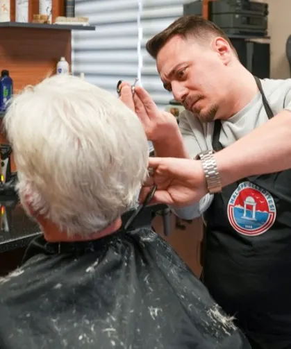 İstanbul Maltepe Belediyesi'nden kuaförlük ve bakım hizmeti