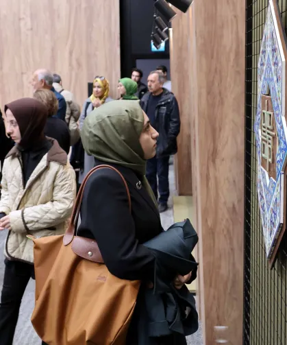 Konya Karatay'da geleneksel çini sanatı sergisi