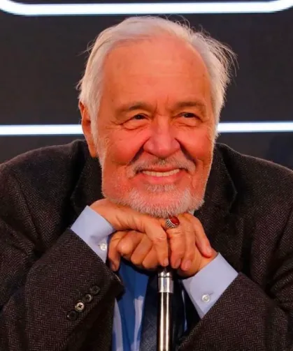 Ünlü tarihçi ve yazar İlber Ortaylı 78 yaşında hayatını kaybetti