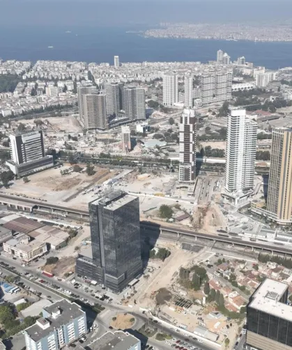 İzmir'de dev ulaşım projeleri tamamlanıyor
